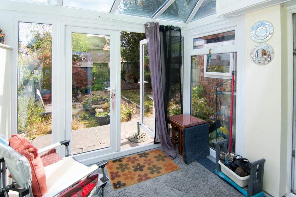 House in Northwich, Barnton - More