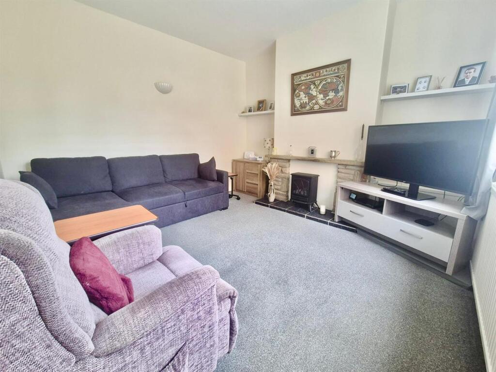 House in Hornsea, East Riding of Yorkshire - View 2
