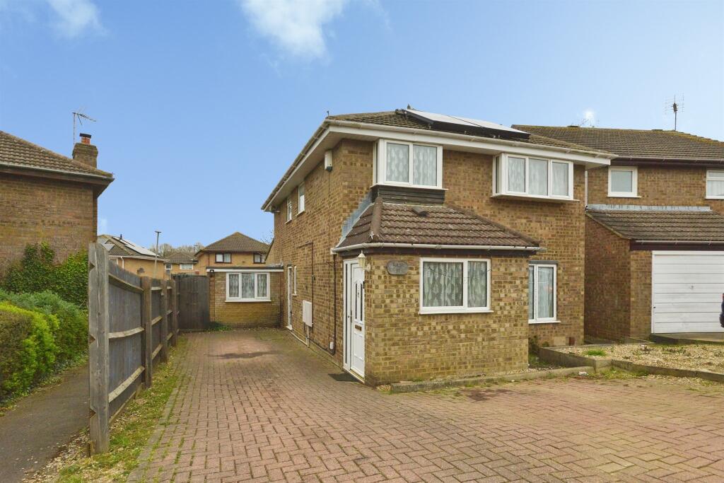 Main image of property: Grasscroft, Furzton, Milton Keynes