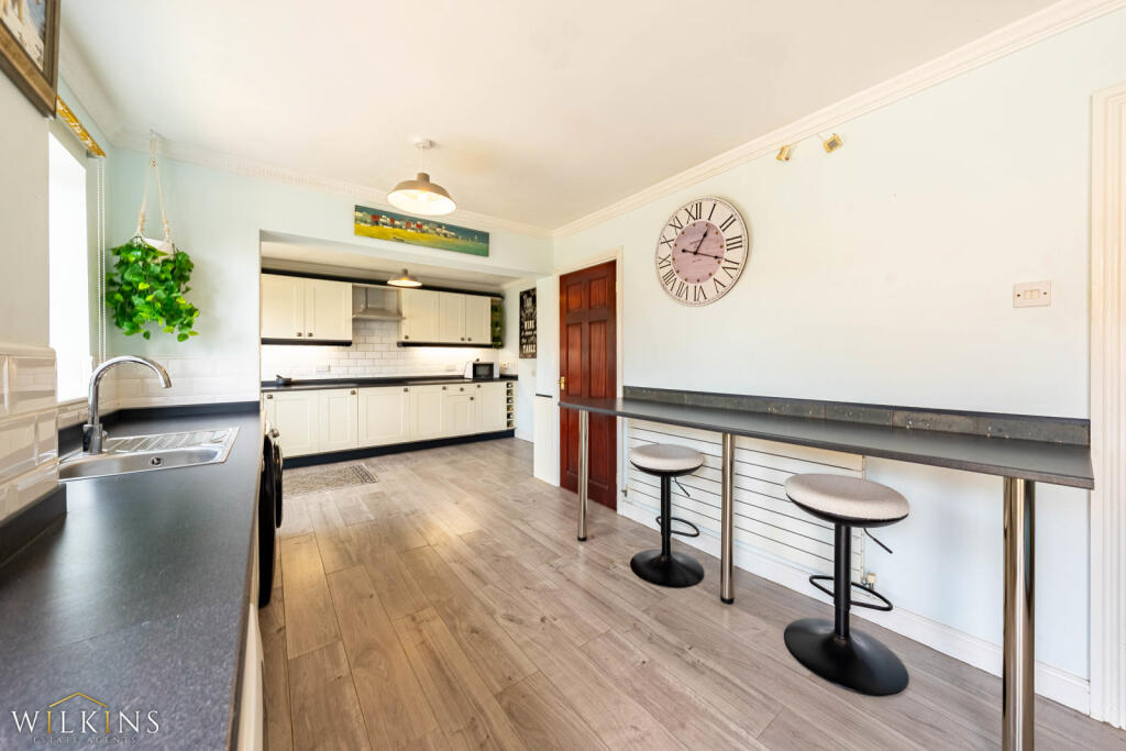 House in Tamworth, Coton Farm - View 5