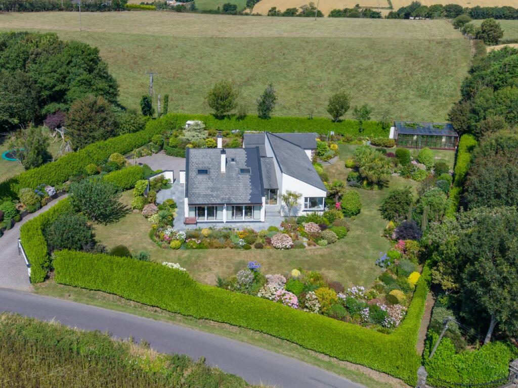 Main image of property: Walyunga, Sandycove, Kinsale, P17 NV09