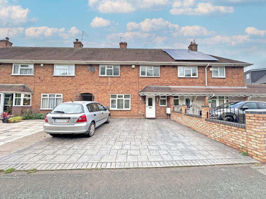 3-bed terraced on Johns Lane, TIPTON, DY4 7PS, £260,000