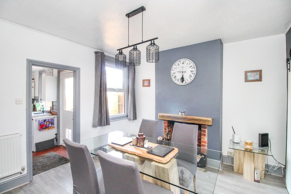 House in Crawley, West Green - View 5
