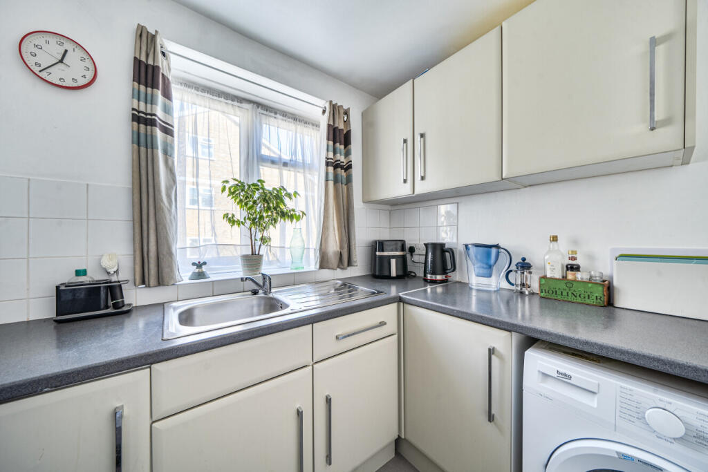Apartment in London, Muswell Hill - View 3