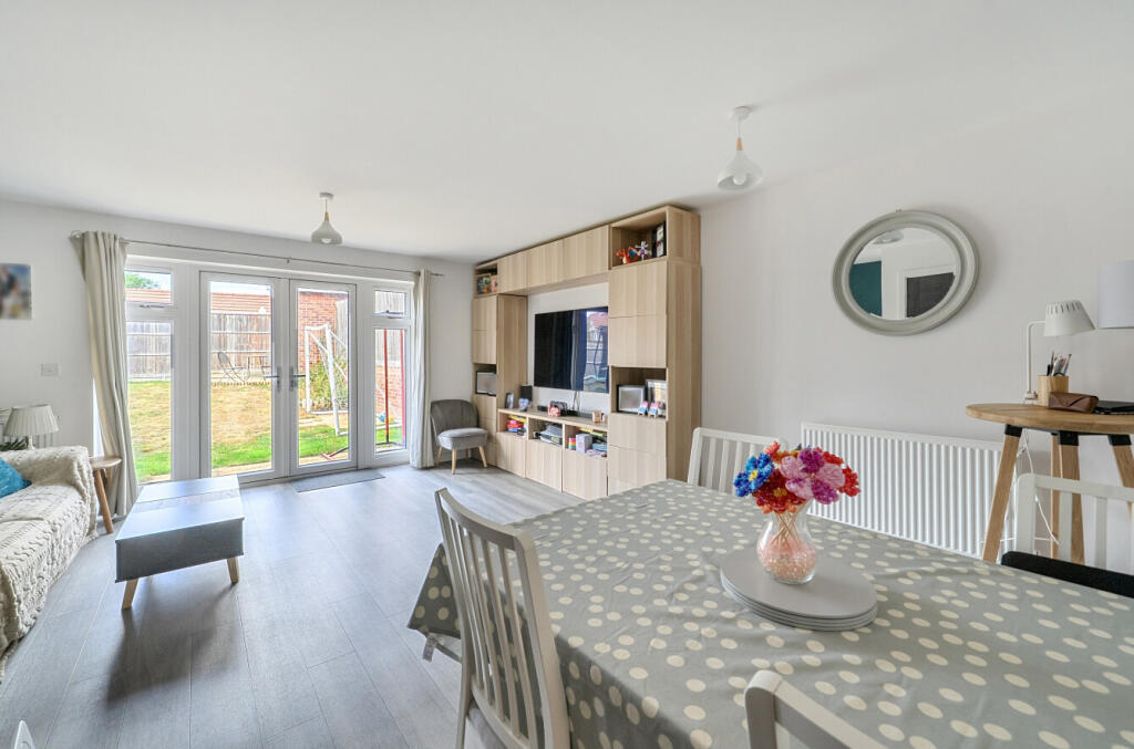 House in Binfield, Amen Corner (North), Temple Park - View 3