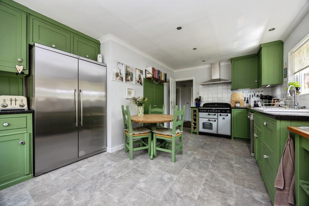 House in East Hampshire, East Meon - View 4
