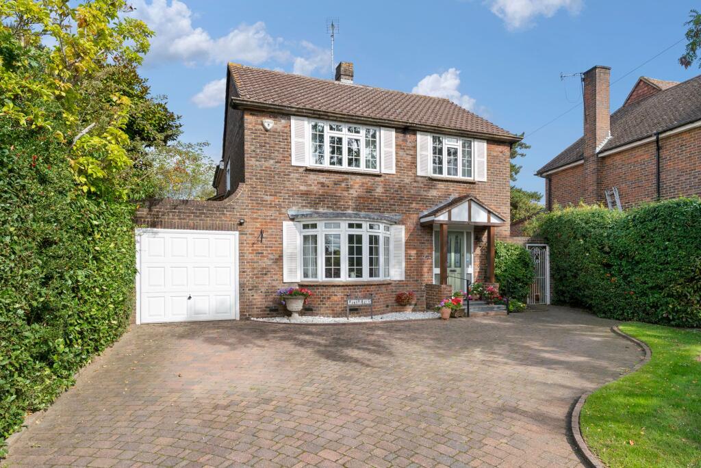 4-bed detached on 29, Knowle Park, Cobham, KT11, £1,250,000