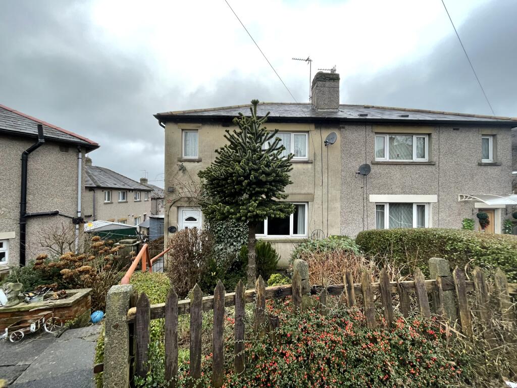 Main image of property: 2 Kingsley Crescent, Baildon, Shipley BD17 5QQ