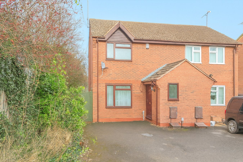 Main image of property: Whetstone Drive, Rugby, CV21