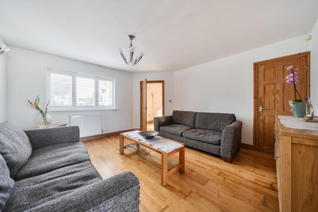 House in Sheffield - View 4