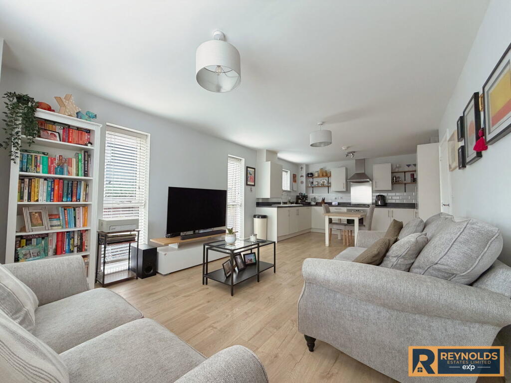 Apartment in Rochester - View 4