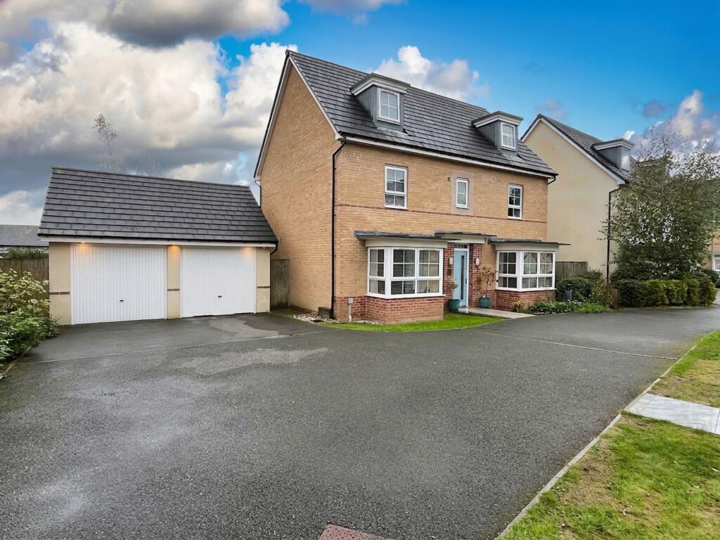 Ffordd Hann, Talbot Green, CF72