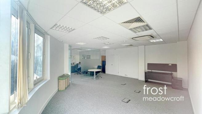 U5 2 Station Court Townmead Rd SW6 office 3 2.jpg