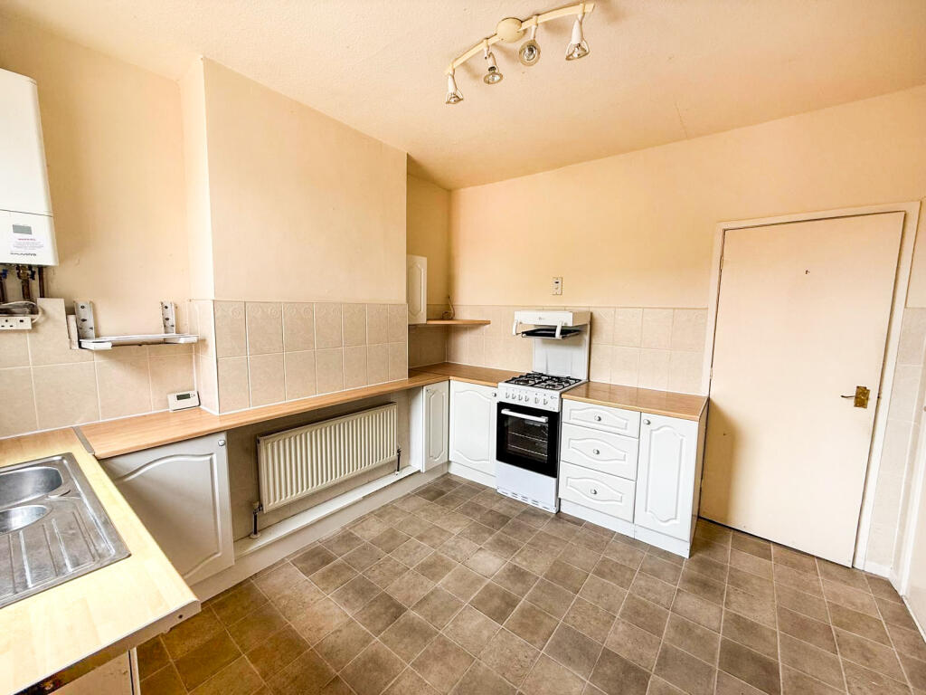 Apartment in Broxtowe, Eastwood - View 5