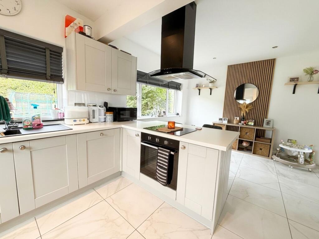 West Hill, Kimberworth, S61 photo 4