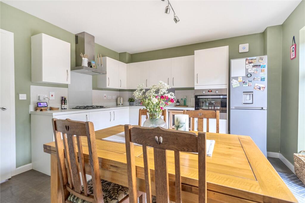 House in Swindon - View 4