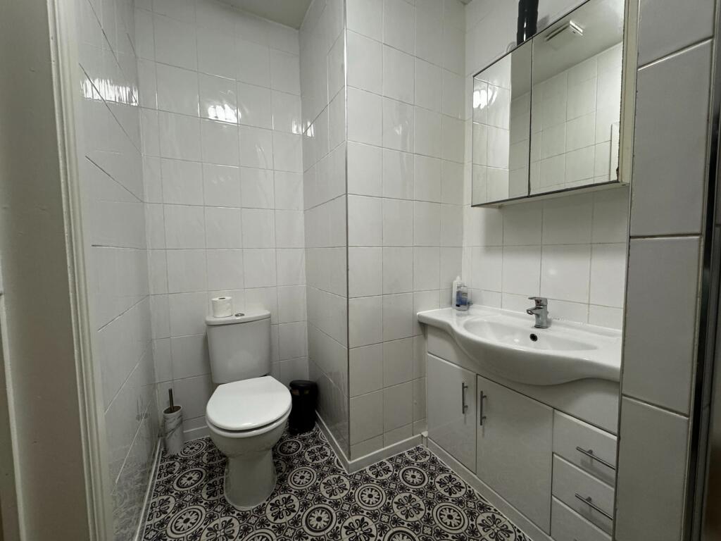 House in Taunton - View 4