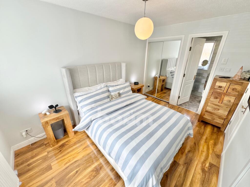 House in Paisley, Renfrewshire - View 4
