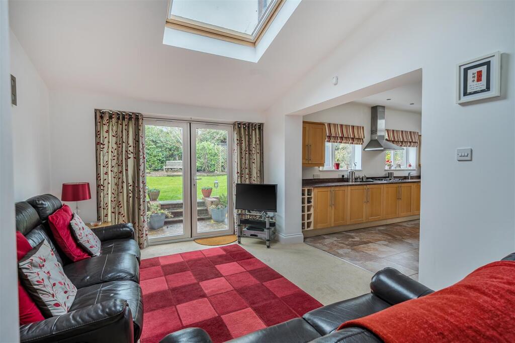 Bath Road, Keynsham, photo 5