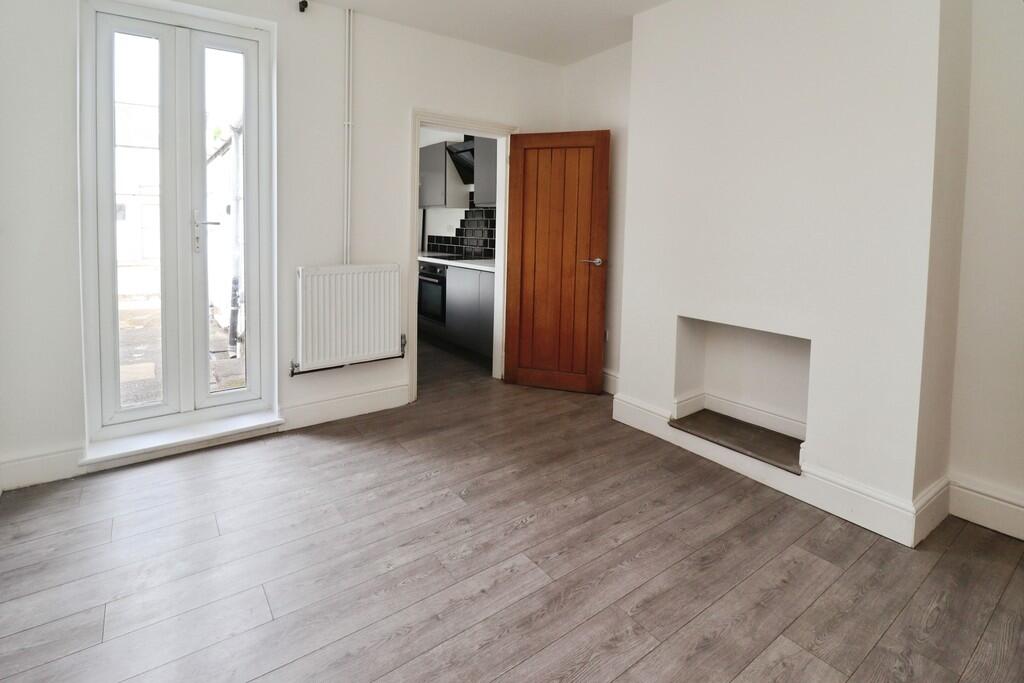 House in Lincoln, Lincolnshire - View 5