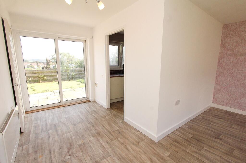 House in Stranraer, Auchtralure - More