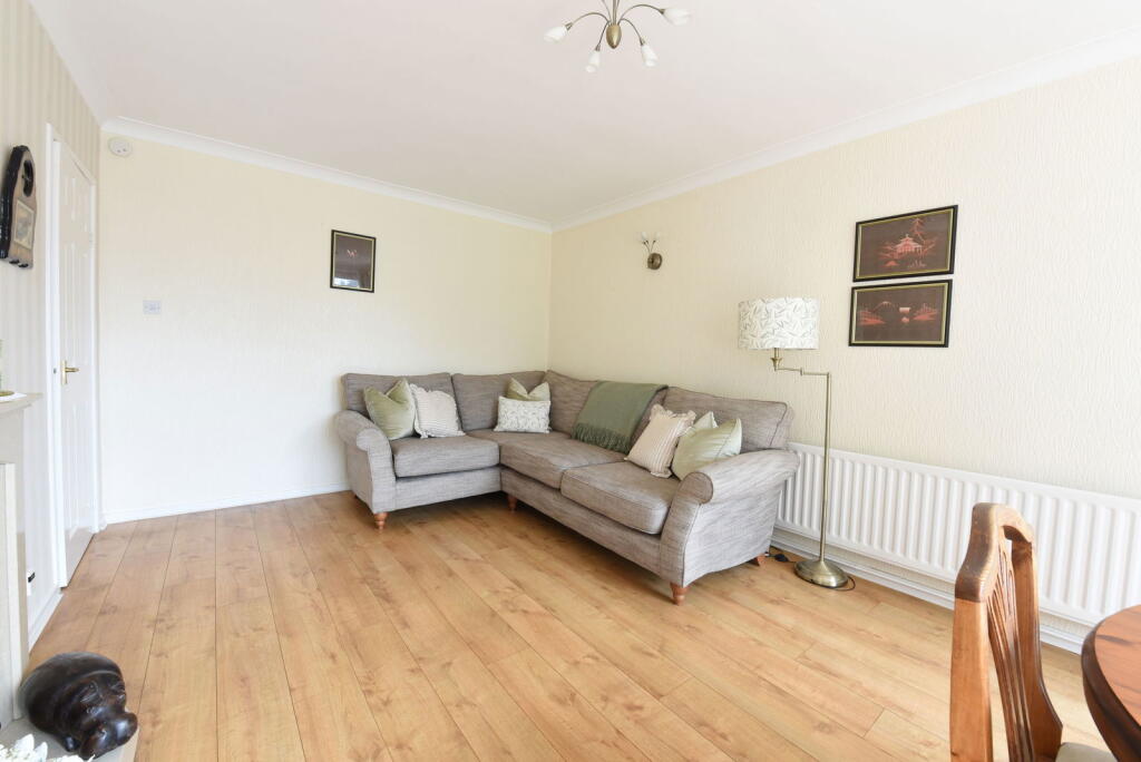 KINGSWINFORD, Greencroft photo 4
