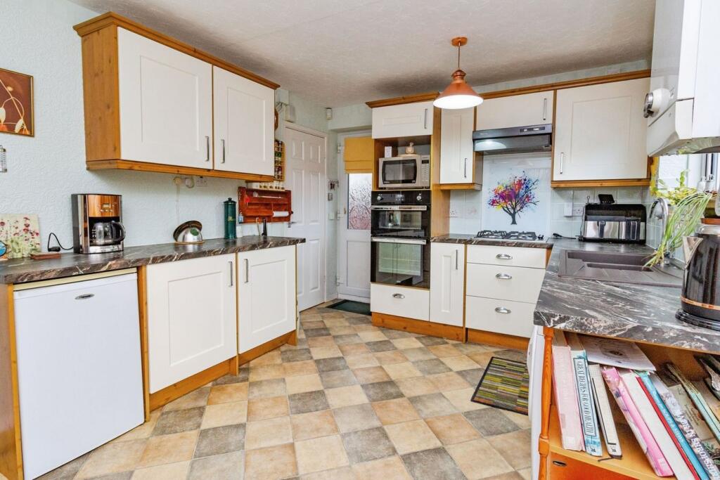 House in Telford - View 2