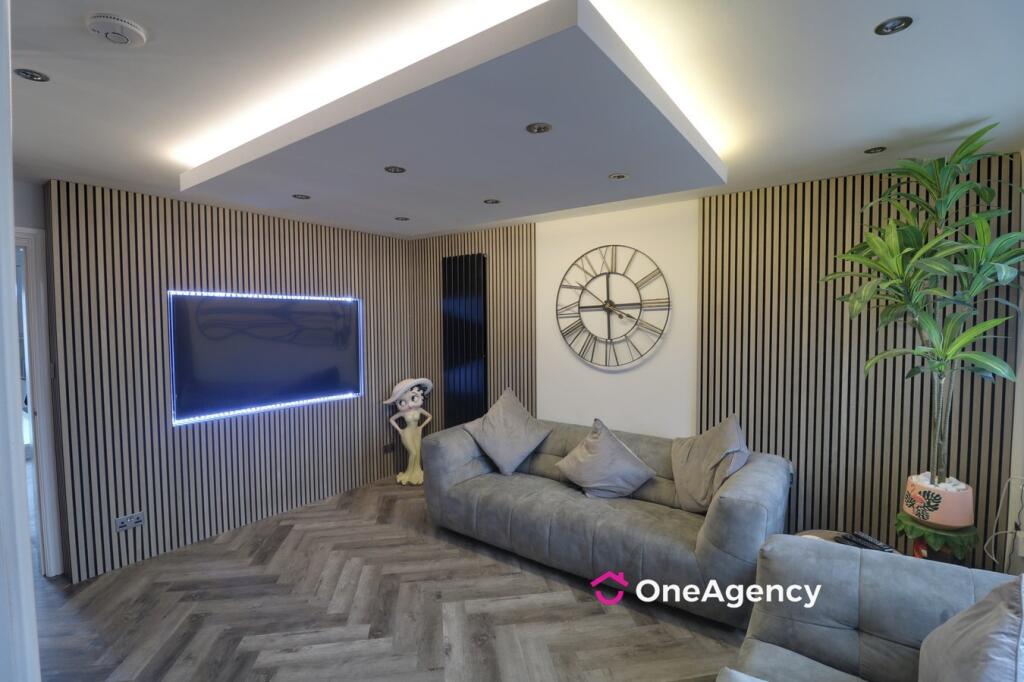 Shemilt Crescent, Bradeley, Stoke-on-Trent, ST6 photo 2