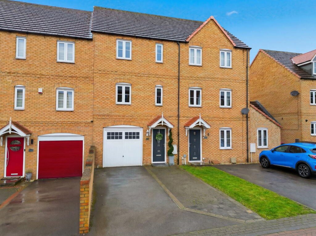 Main image of property: Long Meadows, Bramley, Rotherham, S66 1UL