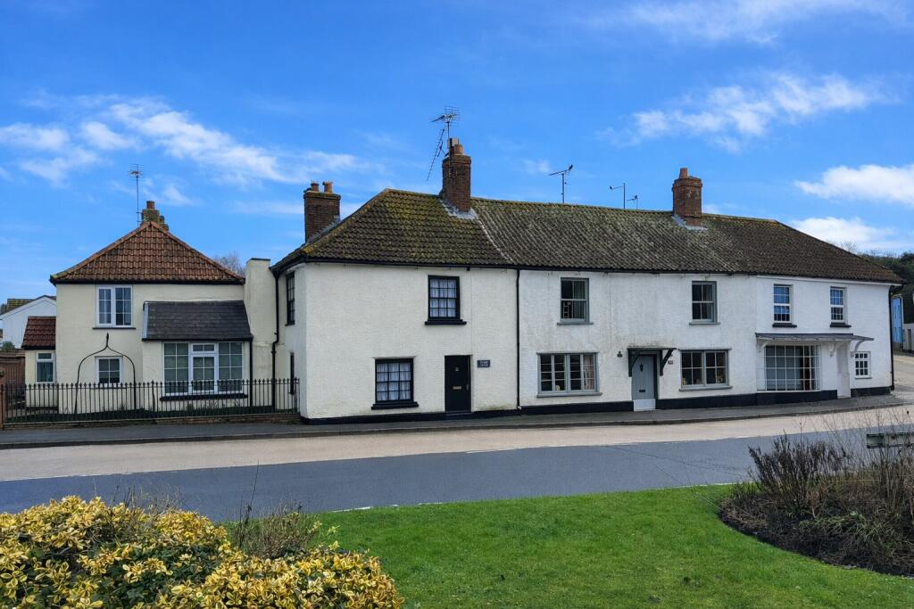 Main image of property: The Triangle, Kenton, EX6