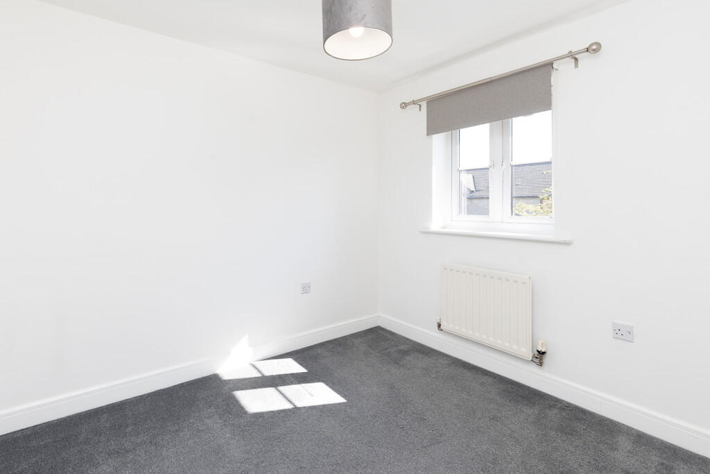 Abbotts Close, Walton Le Dale - More