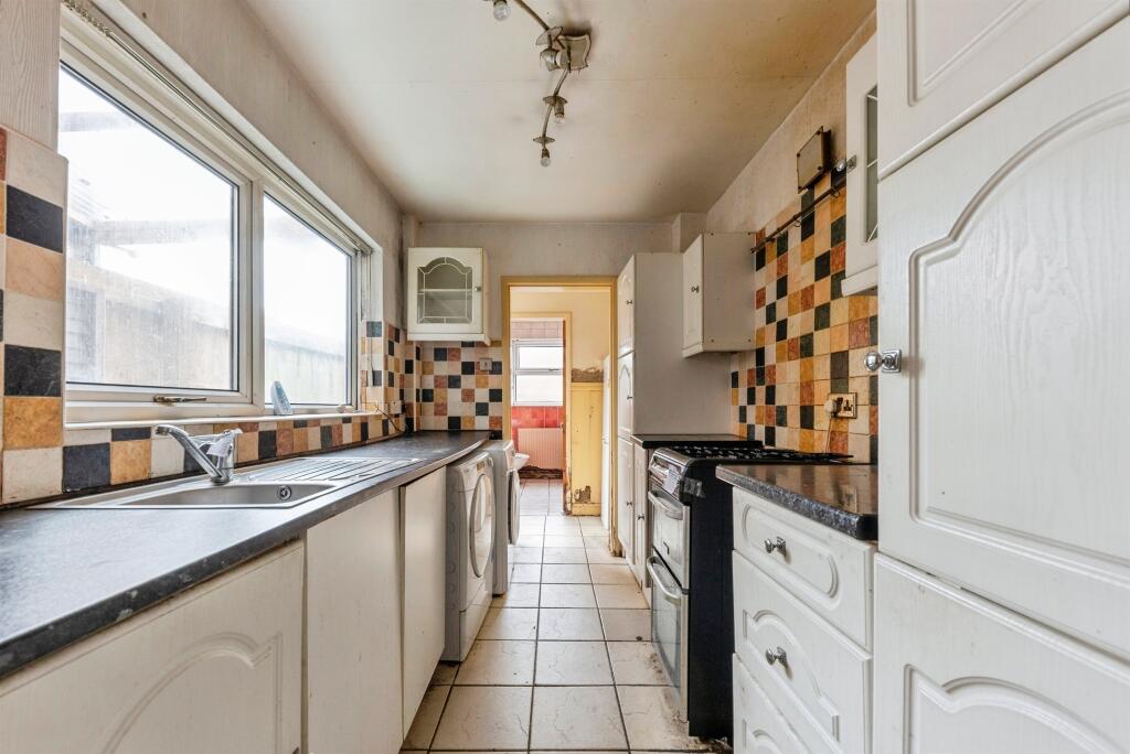 Sleaford Road, Newark - View 3