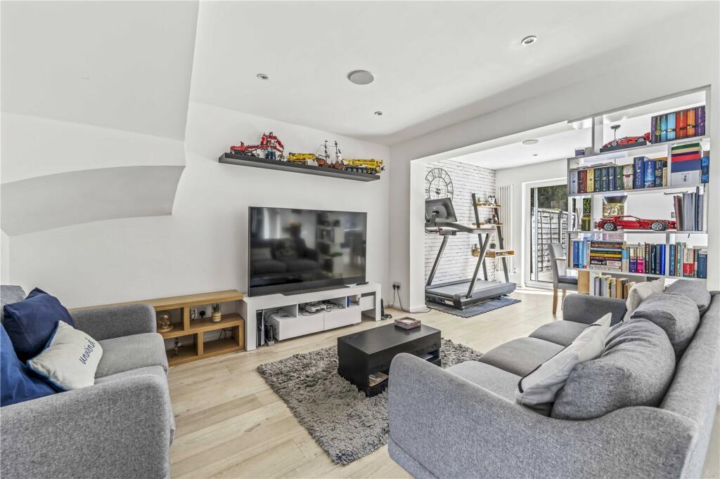 House in London - View 4