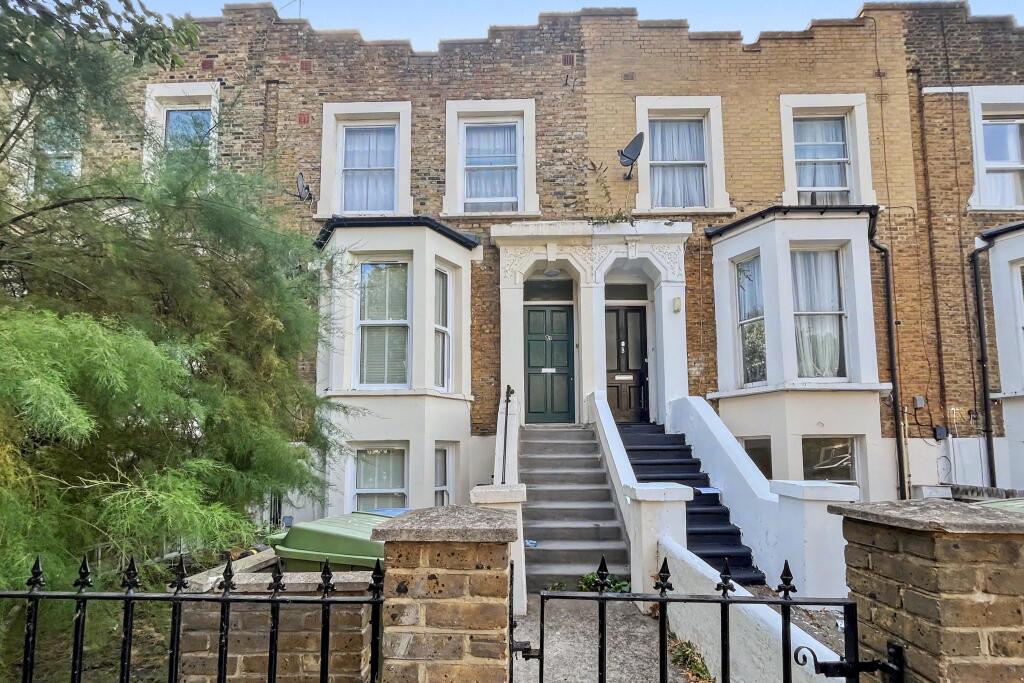 Main image of property: 9B Fenwick Road, Peckham, London SE15 4HS