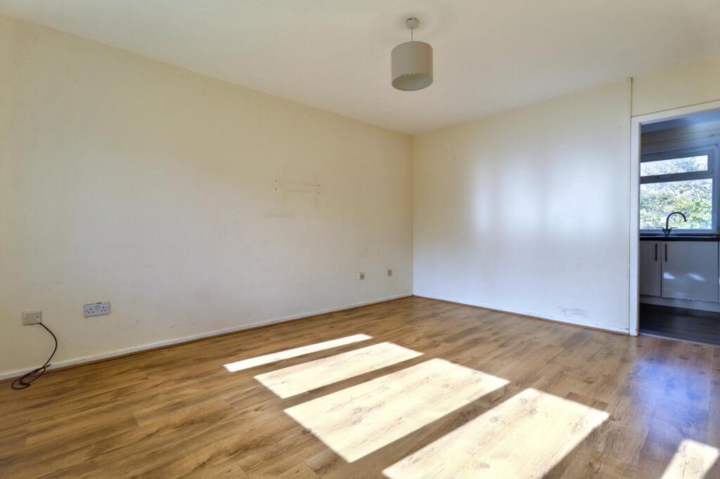 Apartment in Paisley - More