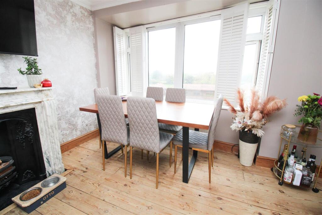 Apartment in Harlow, Essex - View 6