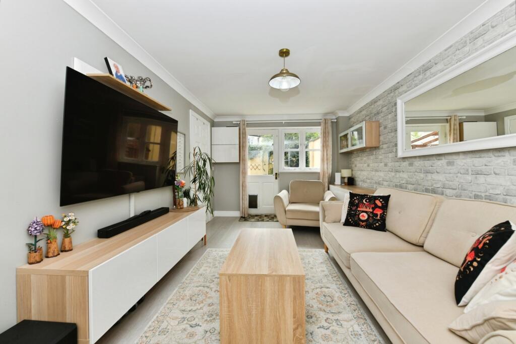 Walnut Grove, SHEPTON MALLET, Somerset, BA4 photo 4