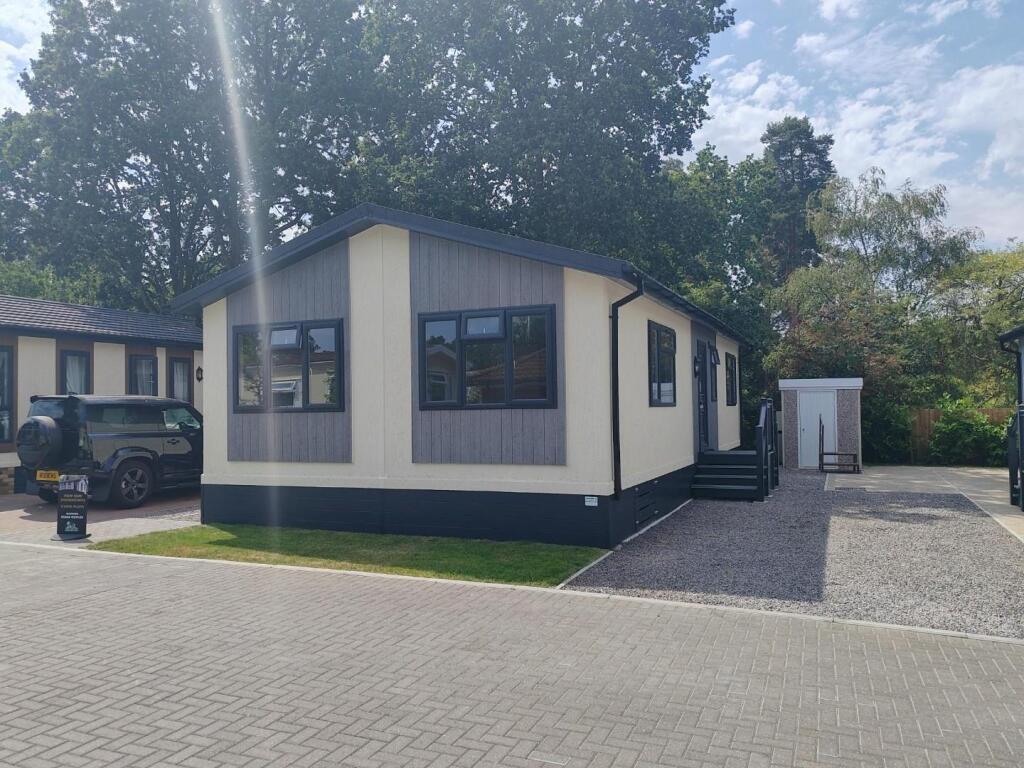 Main image of property: Nine Mile Ride, Wokingham