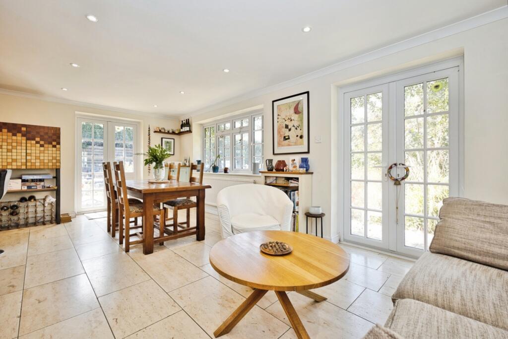House in Kingsbury Episcopi, Thorney - View 3