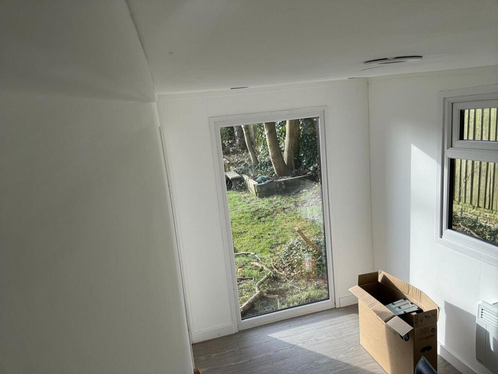 Additional image 25 of Castle Road East, Oldbury