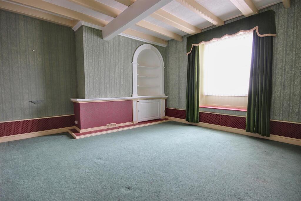 House in Hornsea, East Riding of Yorkshire - View 4