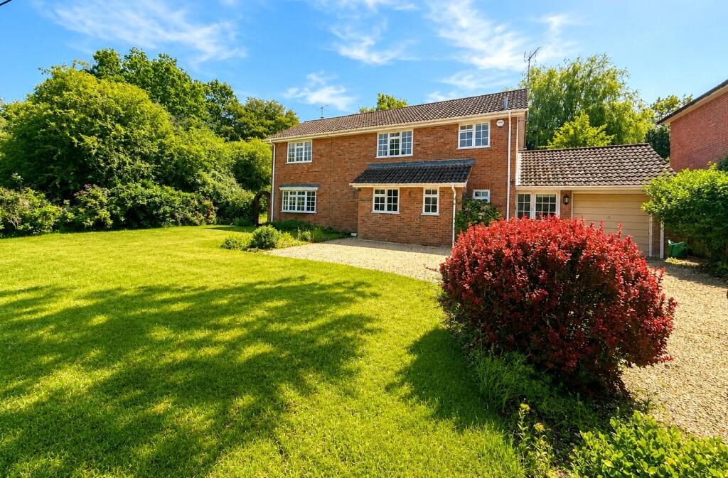 Main image of property: Station Road, Bentley, Farnham, Hampshire, GU10