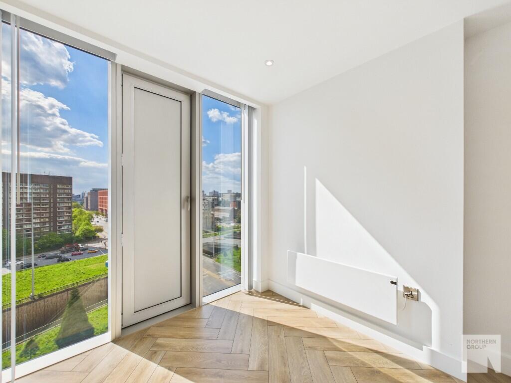 Elizabeth Tower, Chester Road, Manchester, Greater Manchester, M15 photo 4