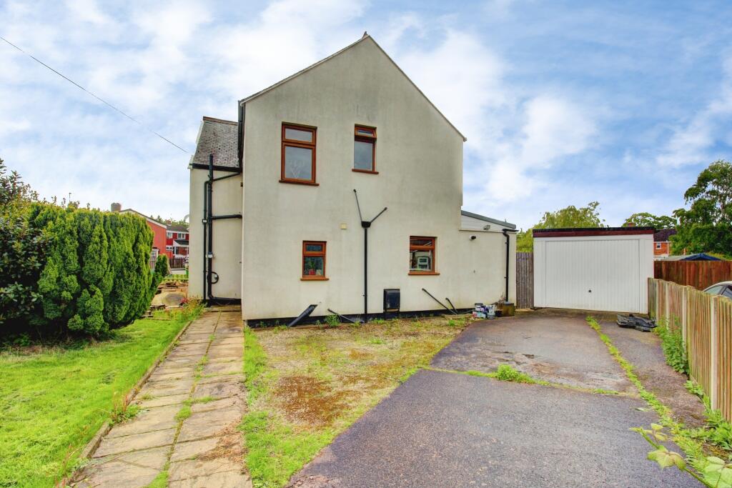 House in North Warwickshire, Polesworth CP - View 2