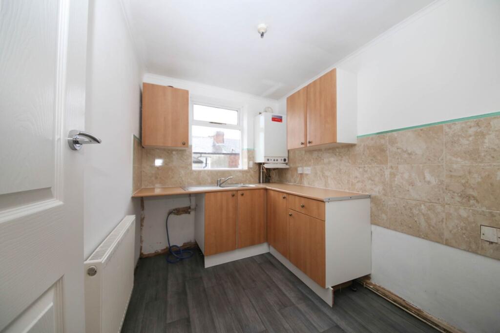 Apartment in Wigan - More