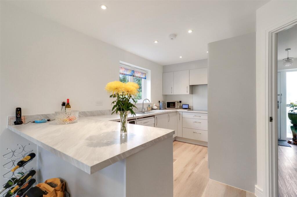 5, Carder Way, South Molton, Devon, EX36 photo 2