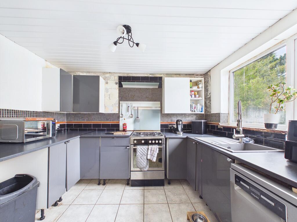 House in St Helens, Liverpool City Region - View 4