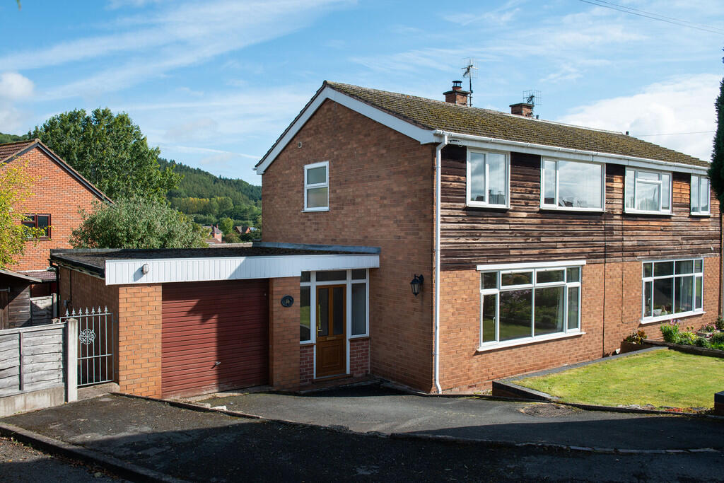 Main image of property: 38 The Glebe, Great Witley