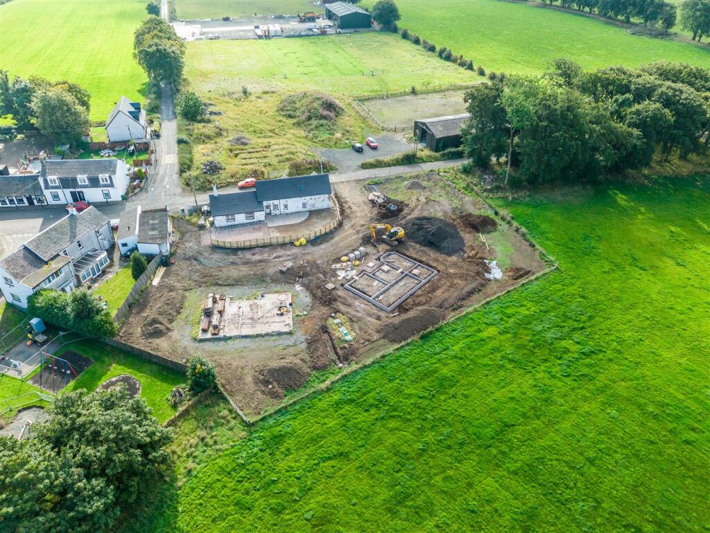 House in Auldhouse, Benthall, Lindsayfield - View 5
