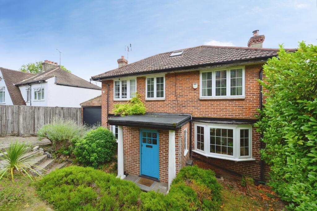 Main image of property: Valley Road, Kenley, CR8